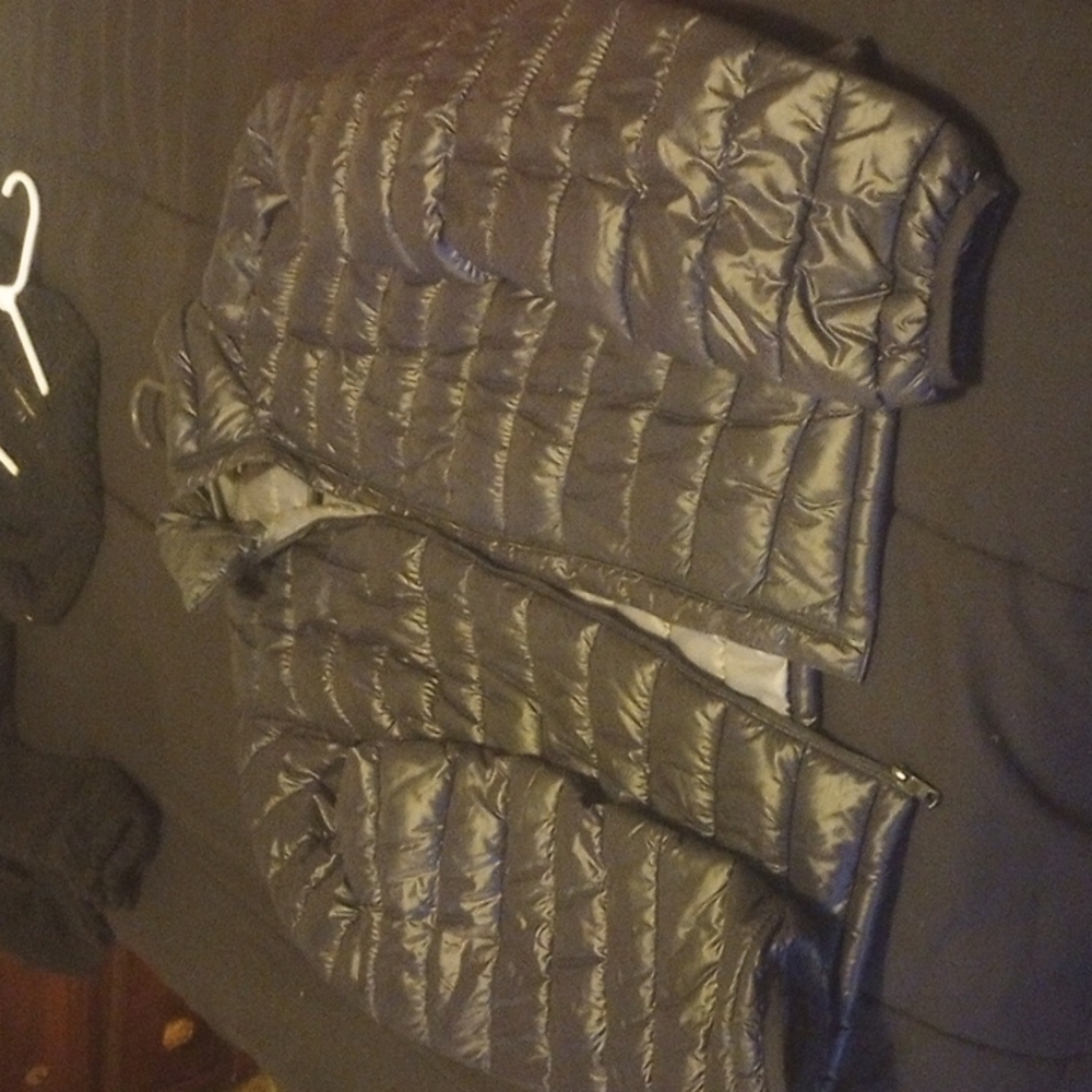 Cute Puffer Jacket - Picture 7 of 7